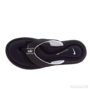 Nike Comfort Flip Flops